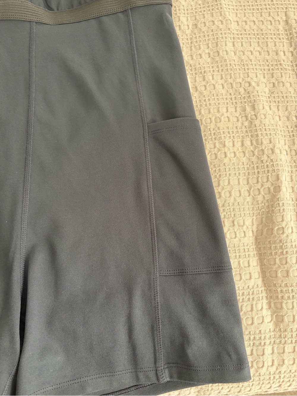 NWT GAP Black V-Neck Active Tank Dress Sz L Athleisure Tenniscore Sporty - Picture 6 of 8